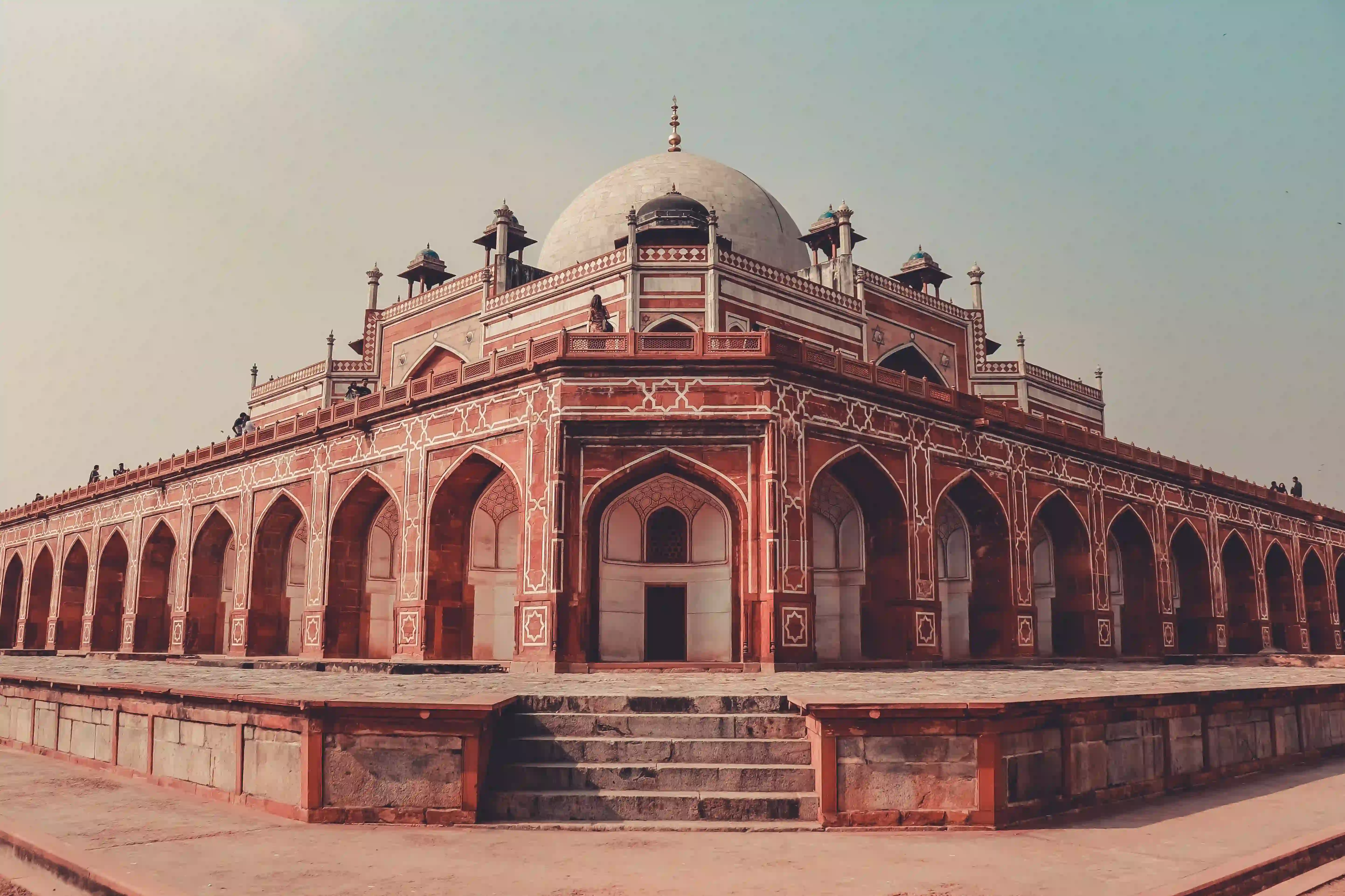 Private One Way Transfer To / From Delhi & Jaipur